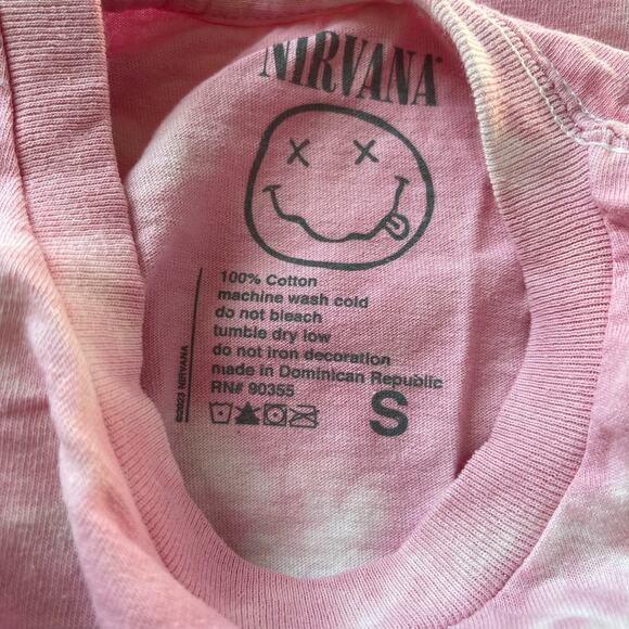 Officially Licensed Nirvana Nevermind Smiley Grunge Tee Pink Tie Dye Small NWOT - Picture 6 of 7